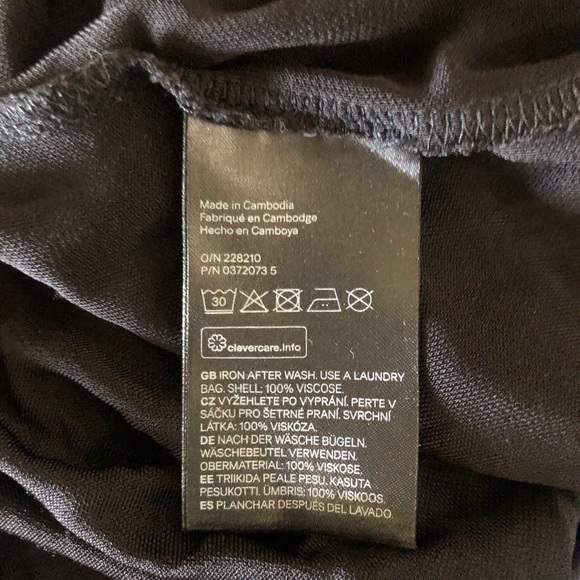 Black Shell - Picture 2 of 4